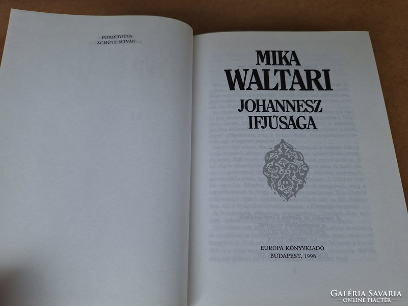 Mika Waltari két könyve.﻿  1500.-Ft
