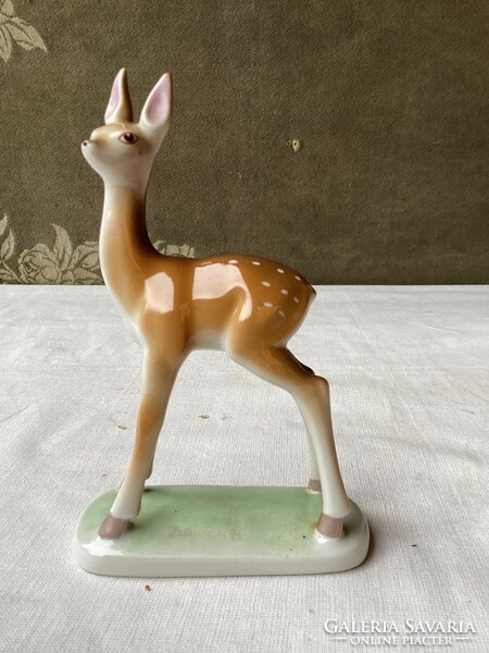 Drasche quarry porcelain deer figurine 15 cm.