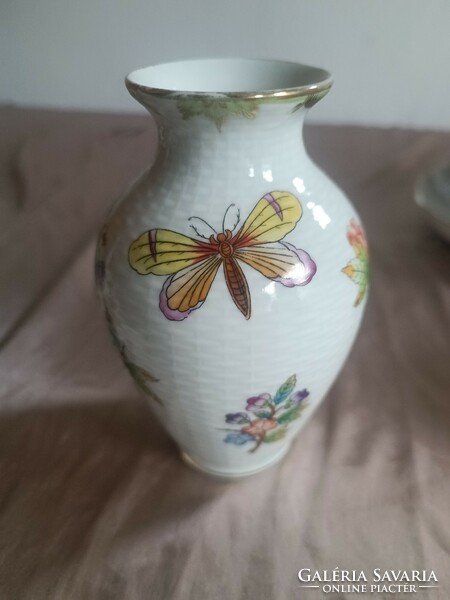 Herend vase, with jubilee seal
