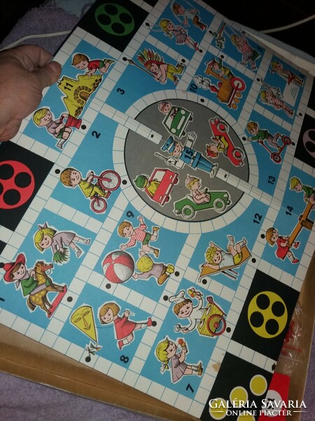 The retro direction of the playground board game plastolus trial edition condition according to the pictures