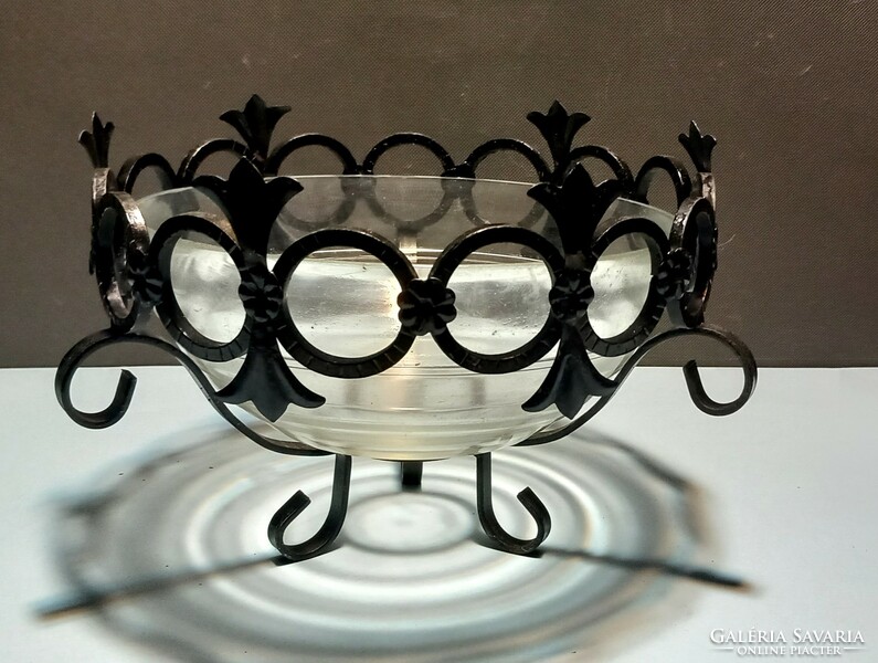 Wrought iron glass bowl table center negotiable art deco design