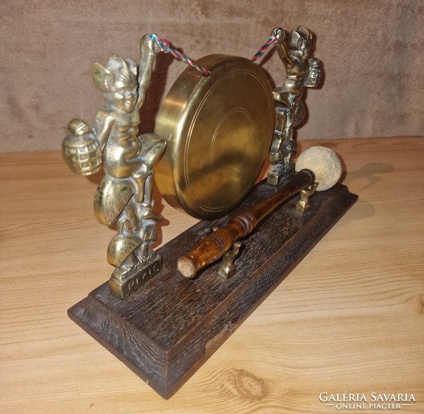 Antik régi sárgaréz PIXIE Gong asztali vacsora gong