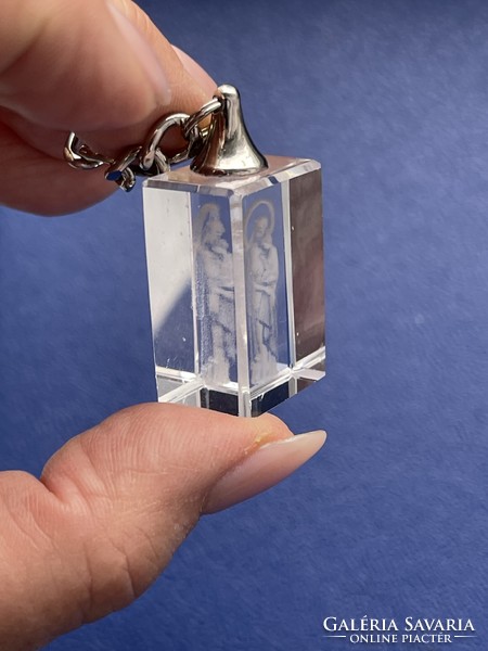 Very nice laser image crystal keychain