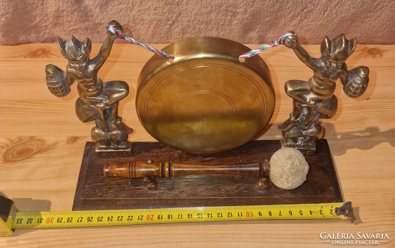Antik régi sárgaréz PIXIE Gong asztali vacsora gong