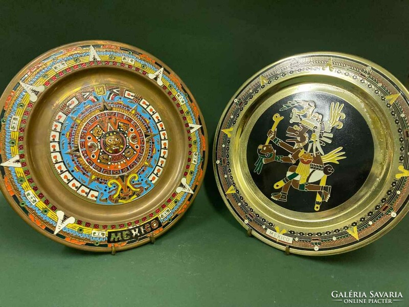 Pair of Mexican copper plates 28 cm