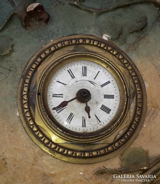 65 Cm Art Nouveau clock.