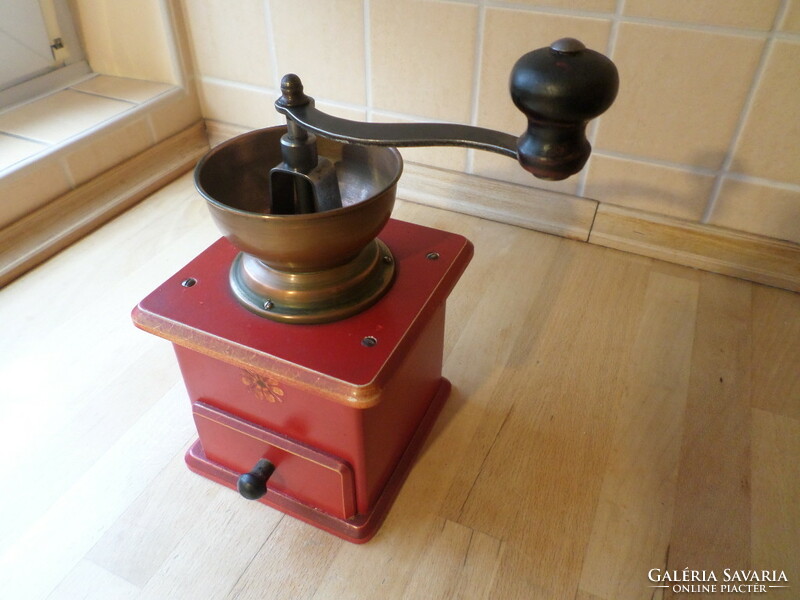 Traditional wood-metal coffee grinder coffee grinder grinder