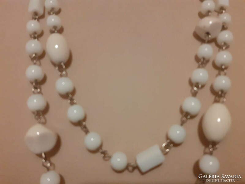 Long, white retro plastic and porcelain? Necklace