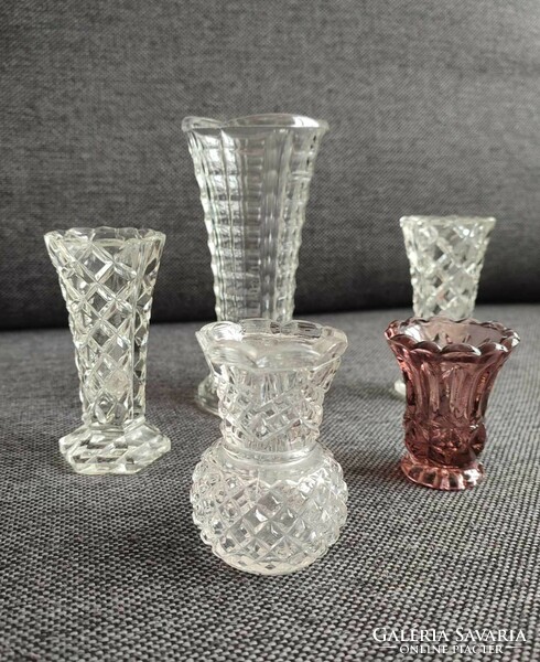 Üveg vázák-5 darab egyben