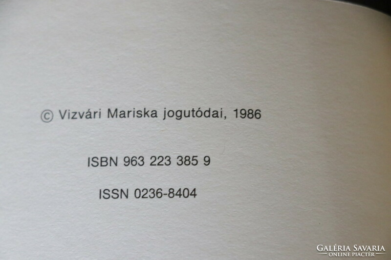 Vízvári Mariska szakácskönyve - Száz specialitás
