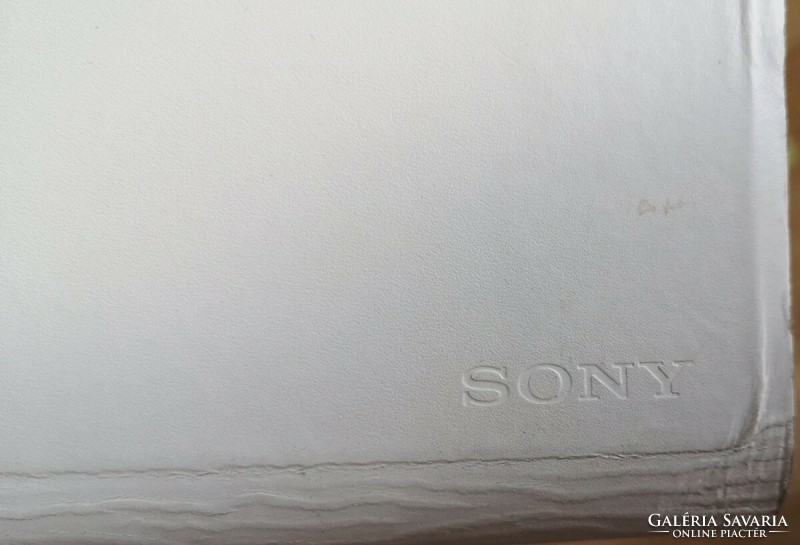 Sony tablet tok 28 x 18,5