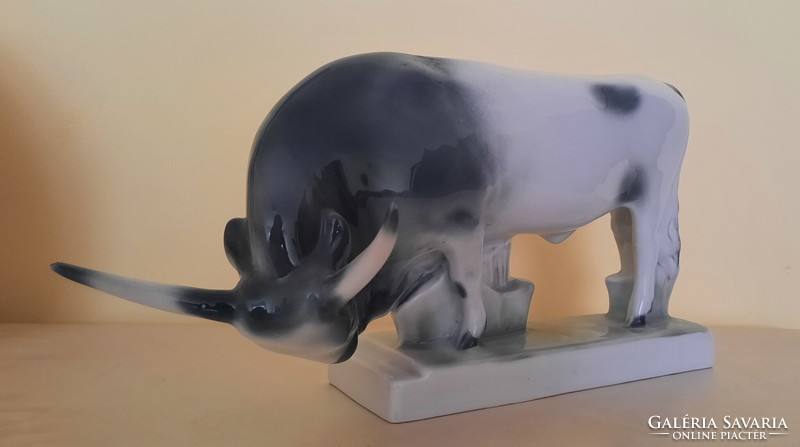 The Zsolnay gray cattle porcelain shown in the pictures is for sale, in flawless, display case condition!