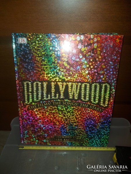 Bollywood, angol nyelvű könyv, gyönyörű, ajándékozható állapotban!