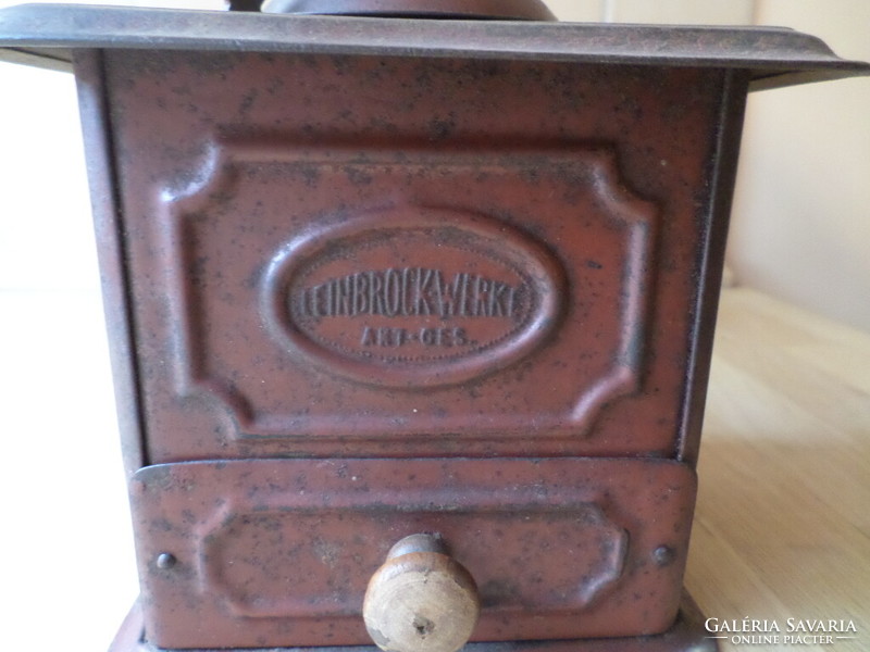 Antik Leinbrock-Werke fém kávédaráló kávéőrlő daráló