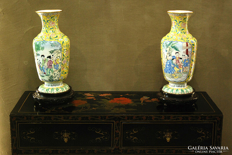 Antik kínai vázák ében fa tartóval