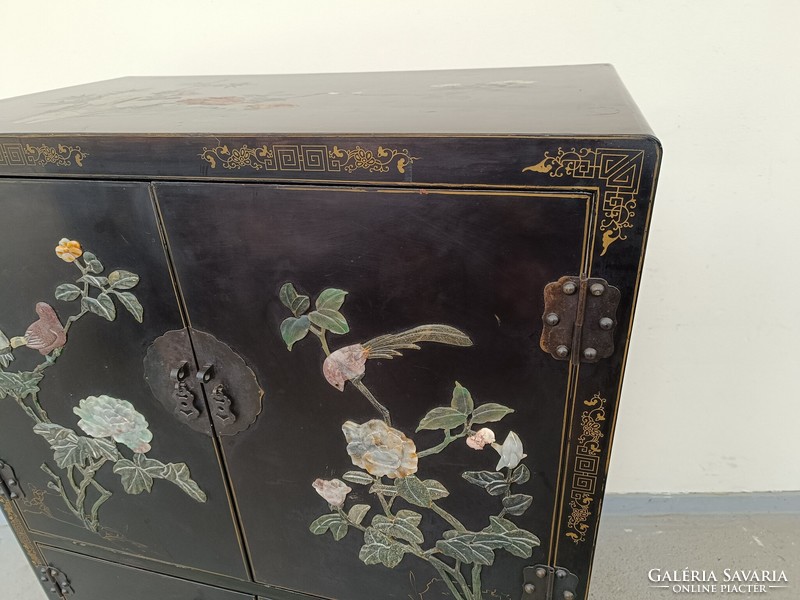 Antik kínai bútor növény madár zsírkő dombor berakásos festett fekete lakk szekrény 612 8579