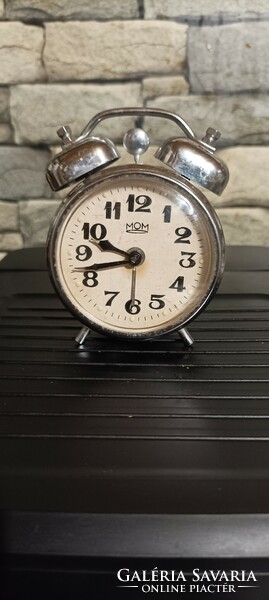 Vintage mom alarm clock