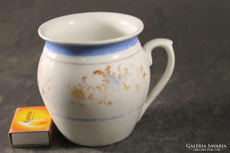 Antique porcelain belly mug 482