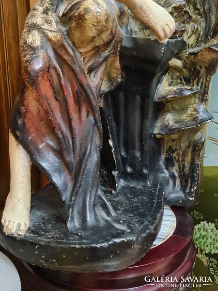 Szecesszios statue and mirror