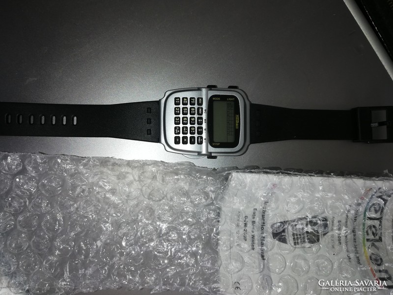 New vintage wetekom lcd calculator men's watch with papers