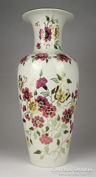 1Q849 Nagyméretű vajszínű pillangó mintás Zsolnay porcelán váza 34 cm