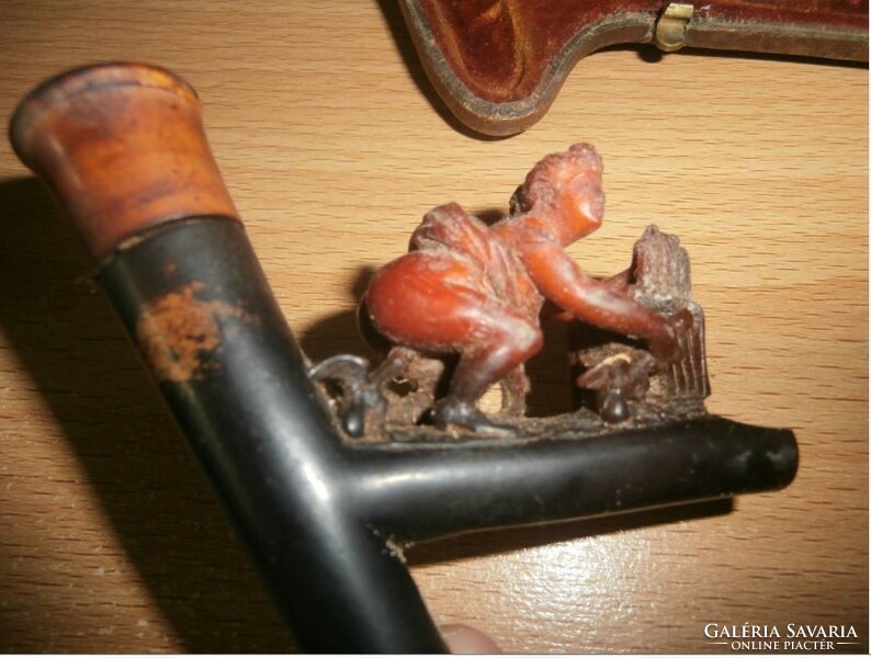 Antique pipe