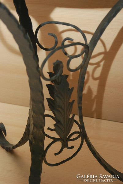 Wrought iron flower stand with red copper bowl