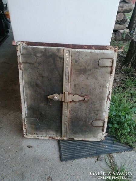 Nice old oven door 53x56 cm