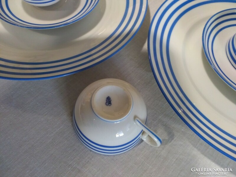 Ó herendi tizenkét személyes csíkos porcelán étkészlet az 1920-as évekből!