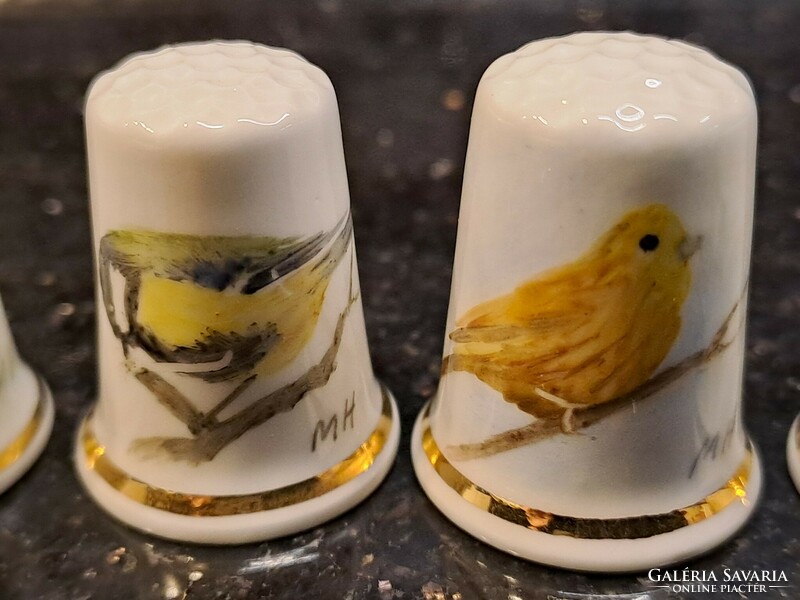 Vintage English porcelain thimble bird with bird decor