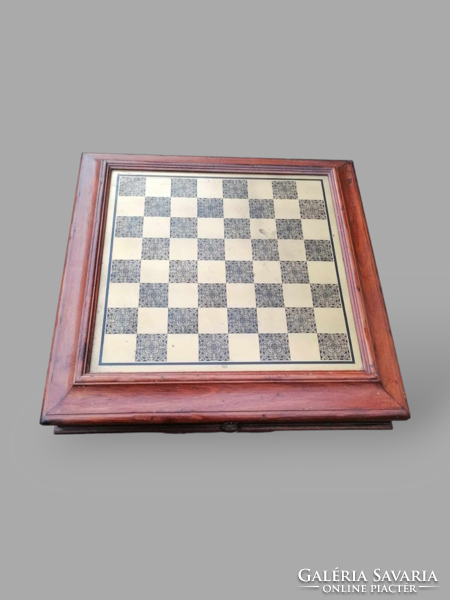 Chess table, game table