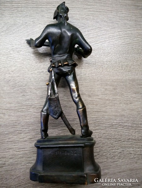 War hussar, antique bronze statue. Zsigmond Kisfaludy strobl