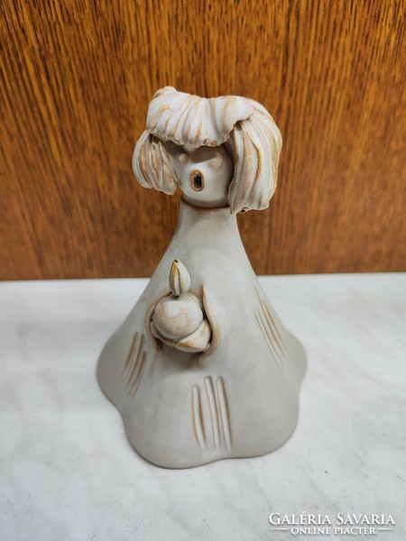 Buday branch - singing girl ceramic