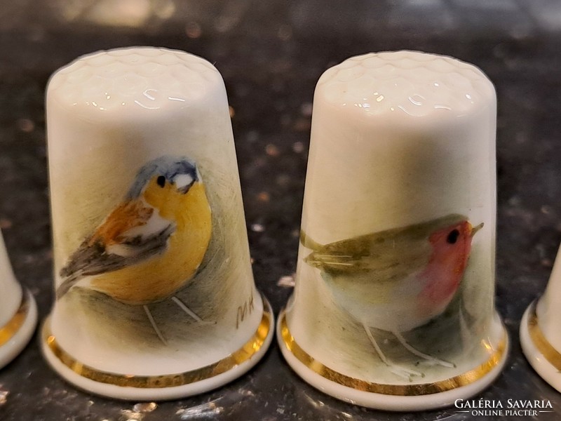 Vintage angol porcelán gyűszű madaras madárka madár dekorral