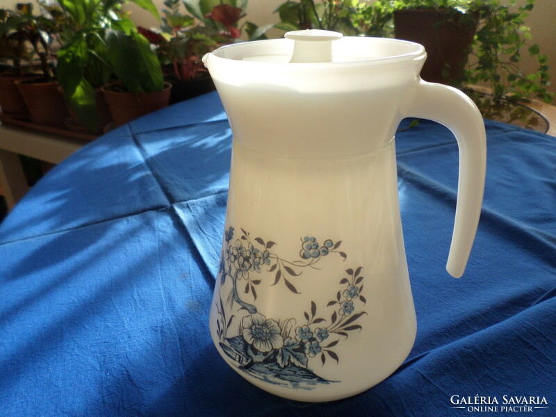 New! Blue flower patterned milk glass with jug/lid. Jena
