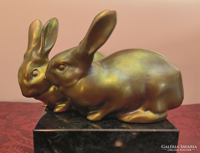 Happy Easter! Rare Zsolnay flawless eosin rabbit from the 1930s (andrás sinkó)