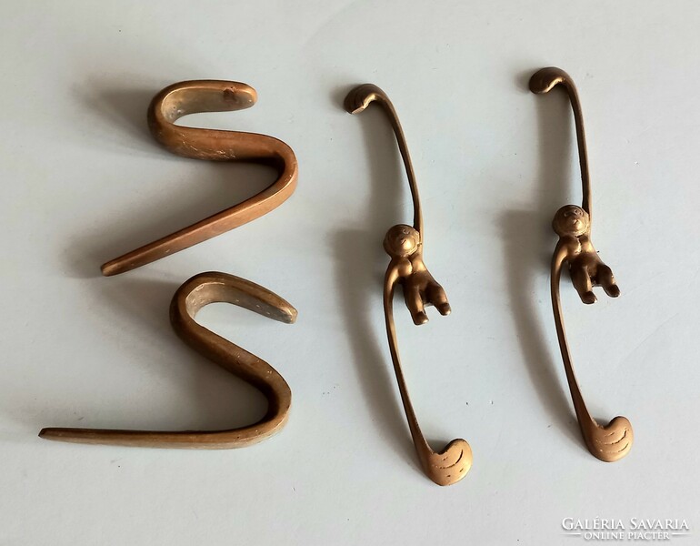 2 Pcs copper hanger vintage negotiable design monkey