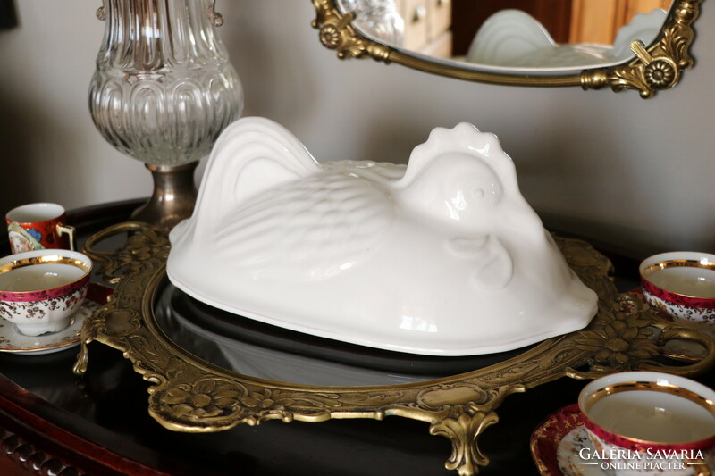 Chicken roasting dish, container