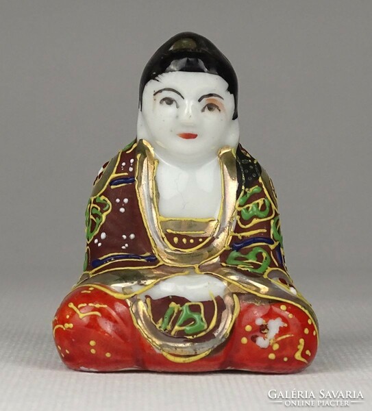 1Q880 old marked Japanese satsuma porcelain figurine 6.5 Cm
