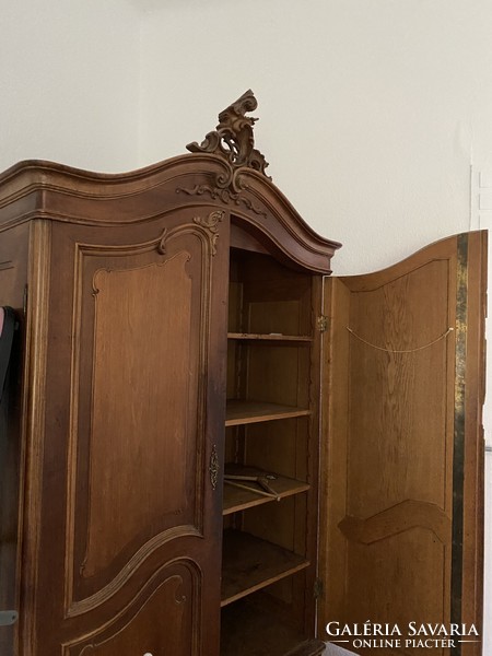 Baroque cabinets