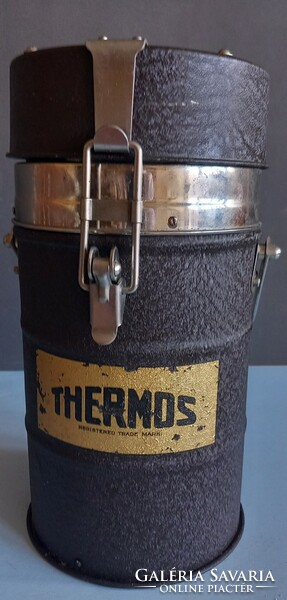 Metal thermos 50s vintage retro. Negotiable