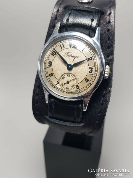 Soviet rare bicolor pobeda 1951 mechanical watch