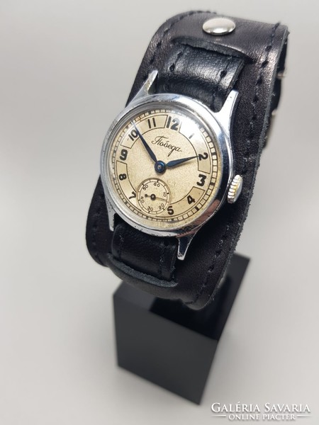 Soviet rare bicolor pobeda 1951 mechanical watch