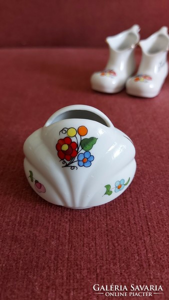 Kalocsai porcelán váza cipő fogpiszkáló fogvájó tartó egyben.