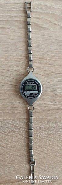 Stempo digital women's wristwatch