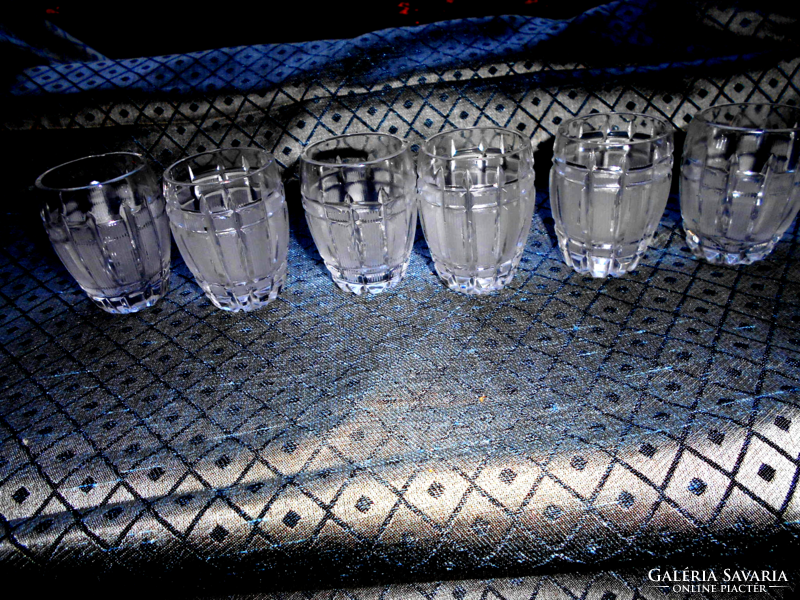 6 db  olomkristály röviditalos pohár-hibátlan-aprolékos csiszolással