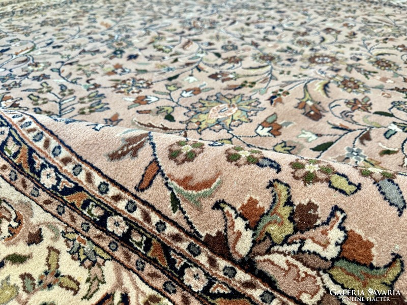 Indo Isfahan szőnyeg 355x252cm Kézi csom.