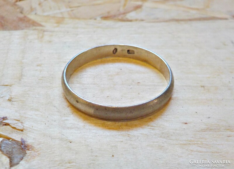 Régi ezüst karikagyűrű 2,3 cm.