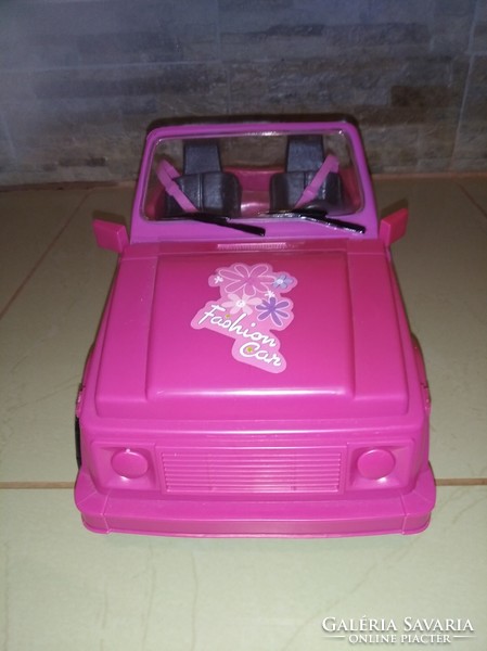 Terepjáró autó játékbabákhoz