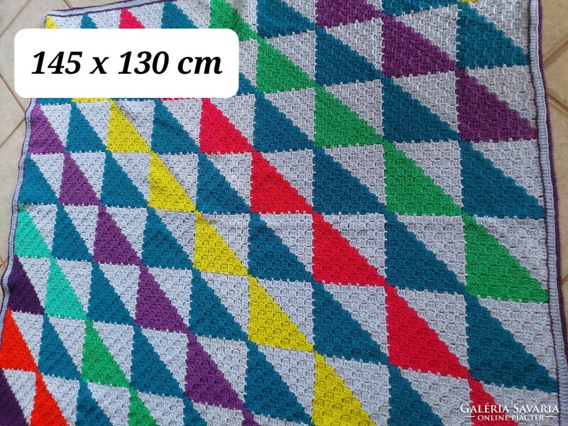 Beautiful, interesting pattern, colorful, crocheted needlework blanket, sofa blanket 145 x 130 cm